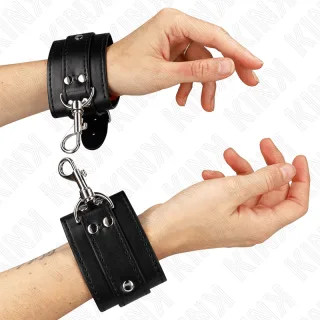 Fetisch-Toy KINK Handfesseln breit mit Karabiner Schwarz 28 cm