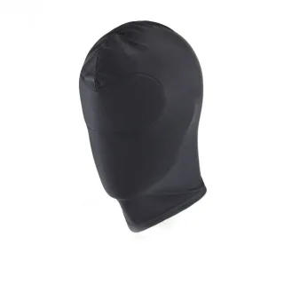 Geschlossene Maske