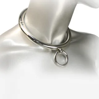 BDSM-Halskette mit Ring