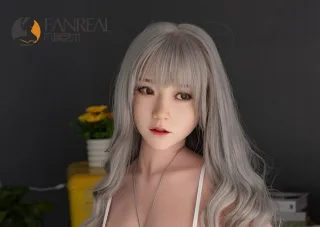 Silikon Sexpuppe Quian