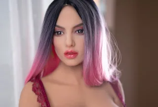 Cassandra von 6YE Doll