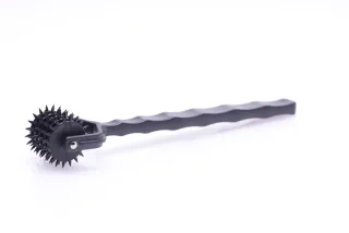 Nervenrad Spiked mit 5 Reihen Schwarz