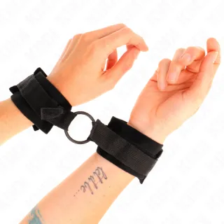 Fetisch-Toy KINK Handfesseln aus Plüsch mit O-Ring Schwarz 25 cm